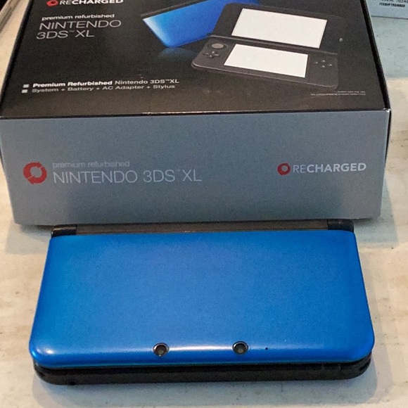 Nintendo 3DS XL Console Premium Refurbished & Charger Blue - Picture 16 of 16